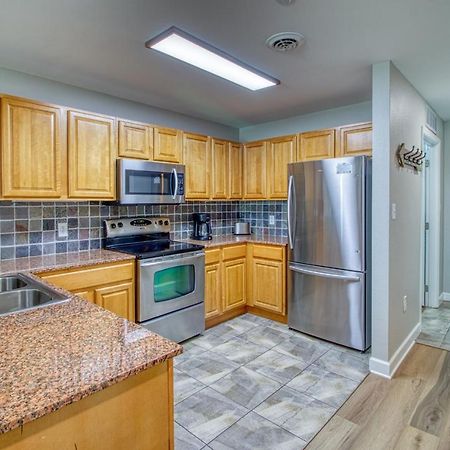 Fantastic Location! River And Mountain Views 2Br/2Ba Sleeps 6 Pigeon Forge Εξωτερικό φωτογραφία