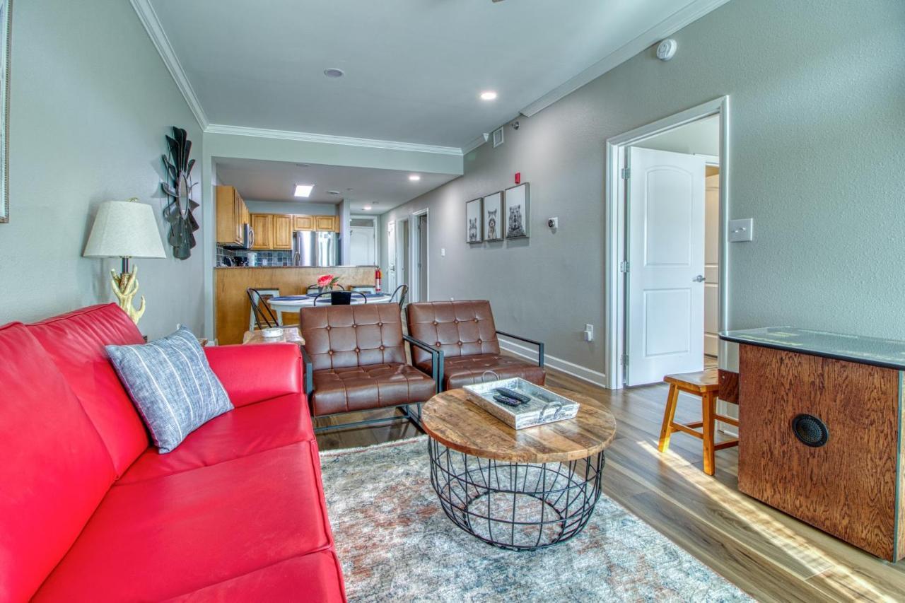 Fantastic Location! River And Mountain Views 2Br/2Ba Sleeps 6 Pigeon Forge Εξωτερικό φωτογραφία
